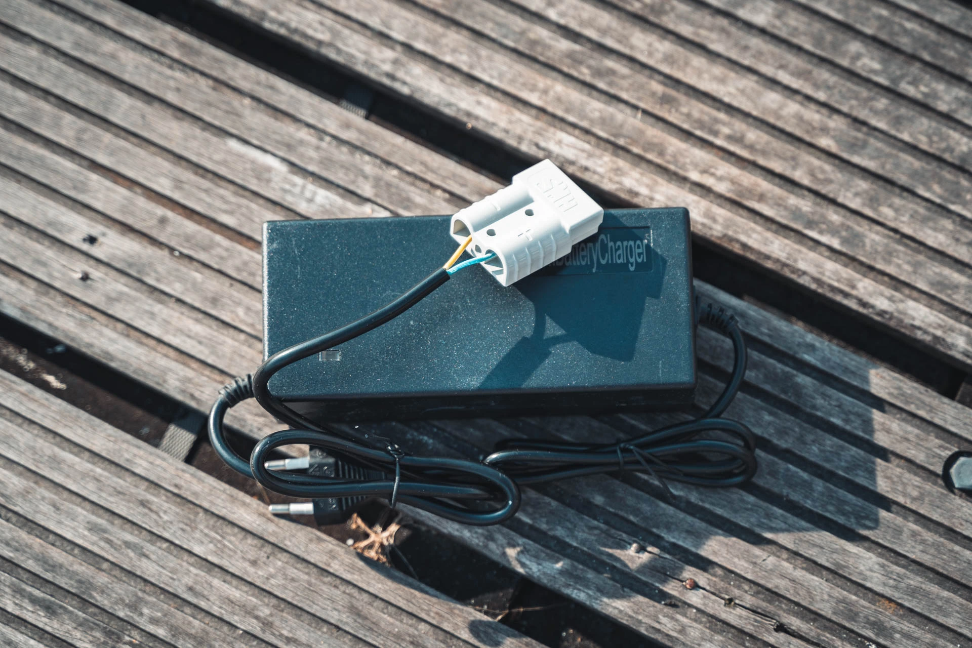 Oplader 12V 10A voor 50Ah Voltacase outdoorcase Oplader 12V 10A voor 50Ah Voltacase outdoorcase